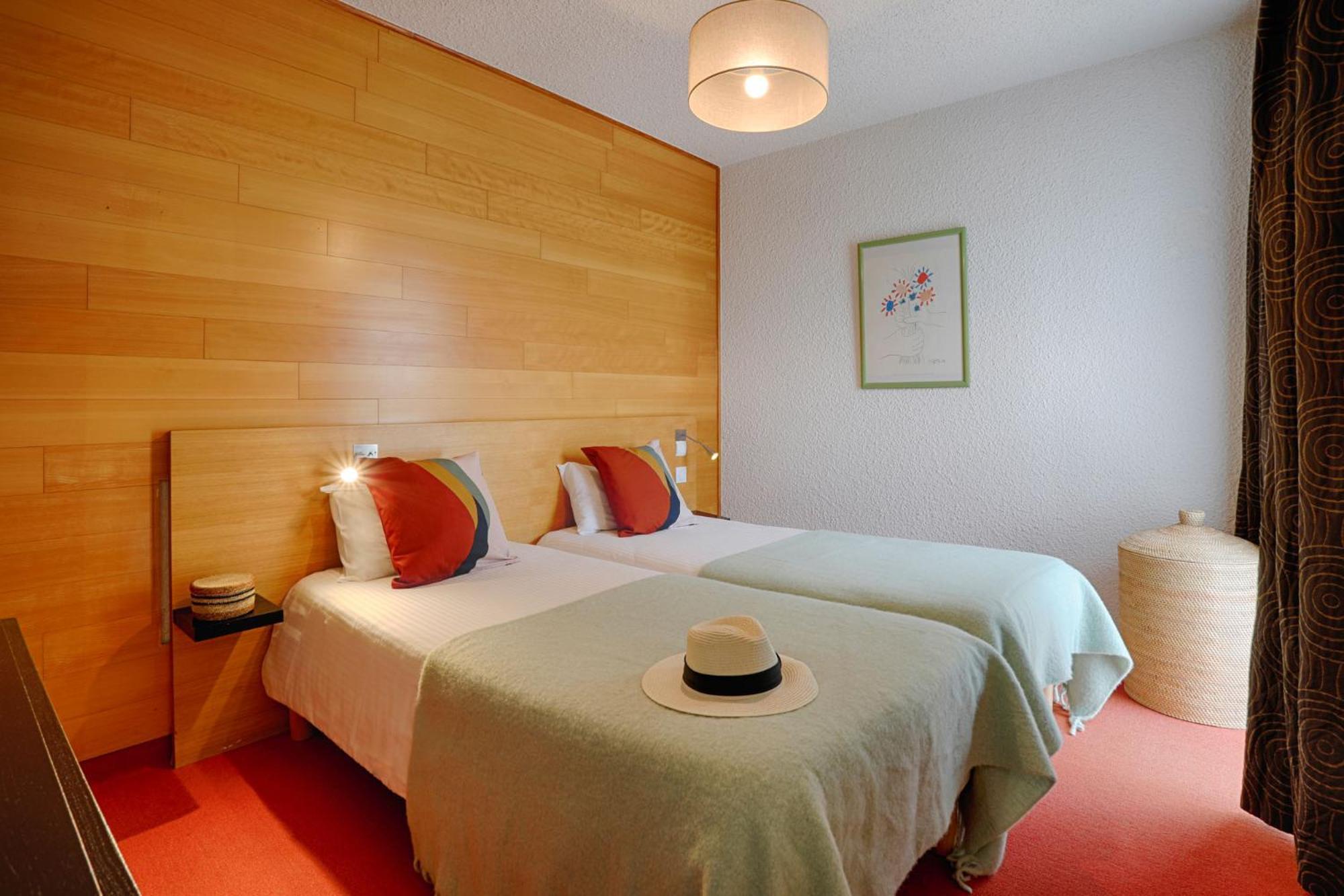 Hotel Le Branhoc - Brit Hotel Auray Exteriör bild