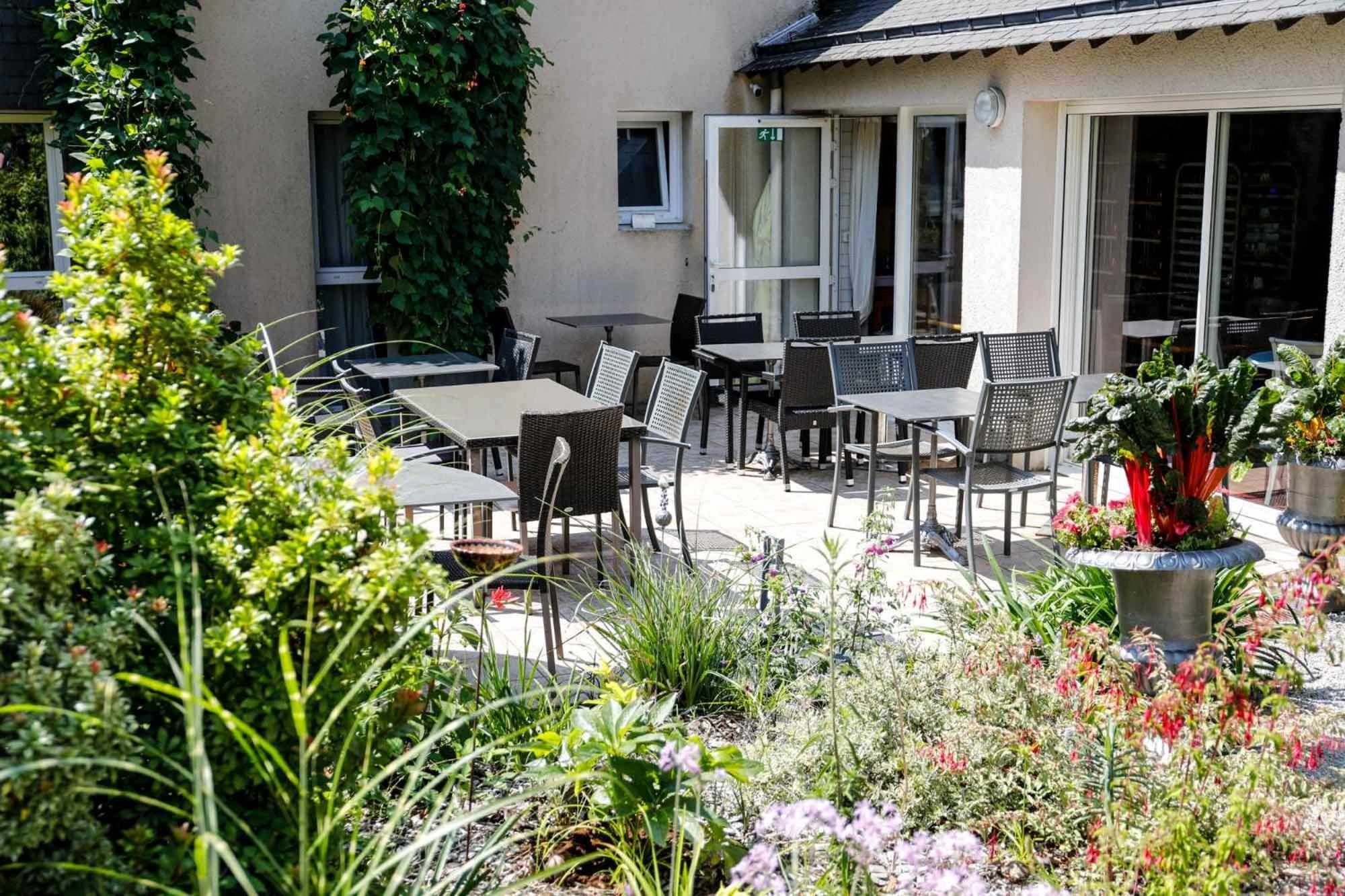Hotel Le Branhoc - Brit Hotel Auray Exteriör bild